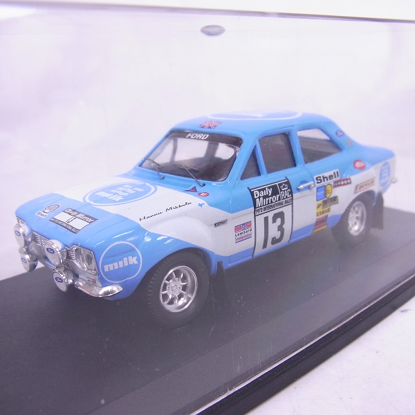 実際に弊社で買取させて頂いたブラーゴ フェラーリ F40/トロフュー フォード エスコートMk1等 1/43 ミニカー 3点セットの画像 1枚目