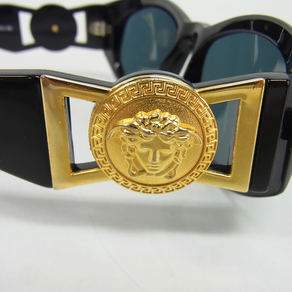 実際に弊社で買取させて頂いたGIANNI VERSACE/ジャンニヴェルサーチ メデューサ装飾 サングラス MOD 424の画像 7枚目