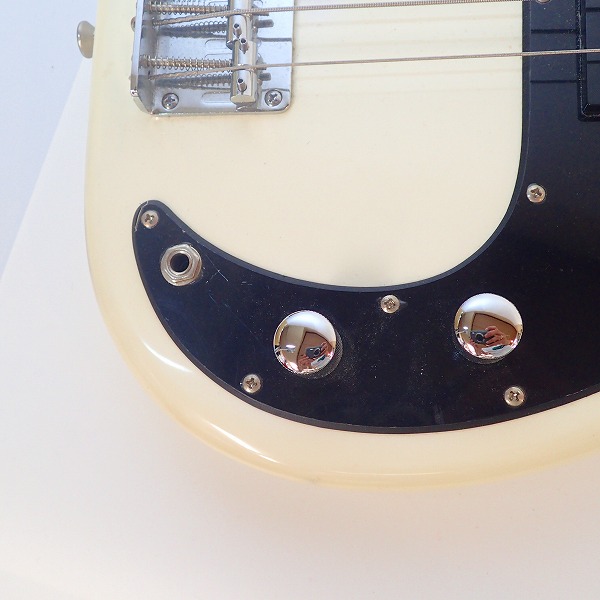 実際に弊社で買取させて頂いた★BUSKER'S/バスカーズ ジャズベースタイプ エレキベース ソフトケース付きの画像 6枚目