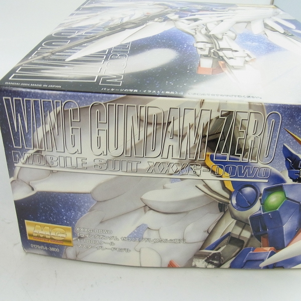 実際に弊社で買取させて頂いた【未組立】バンダイ MG 1/100 XXXG-00W0 ウイングガンダム ゼロ エンドレスワルツ版 /ガンプラの画像 3枚目