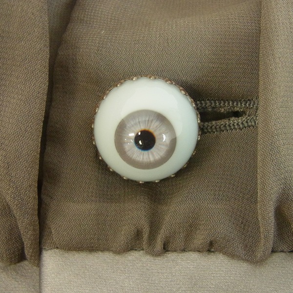 実際に弊社で買取させて頂いたUNDERCOVER/アンダーカバー  目玉ボタンデザインブラウスジャケット/1の画像 6枚目