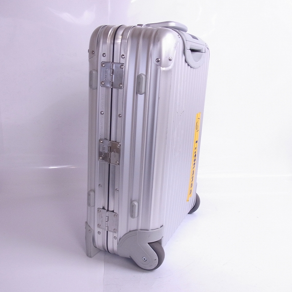 実際に弊社で買取させて頂いたRIMOWA/リモワ Lufthansa/ルフトハンザ 別注 キャリーバッグ/ケース 二輪 921.90/32Lの画像 2枚目