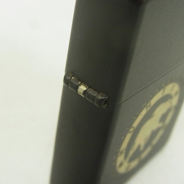 実際に弊社で買取させて頂いたZIPPO/ジッポー HUNTING WORLD/ハンティングワールド マット加工/2000年製 の画像 3枚目