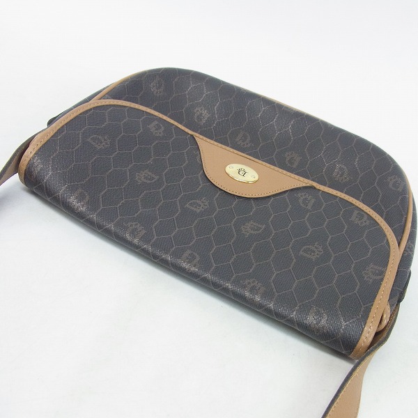 実際に弊社で買取させて頂いたChristian Dior/ディオール PVDレザー ショルダーバッグの画像 2枚目