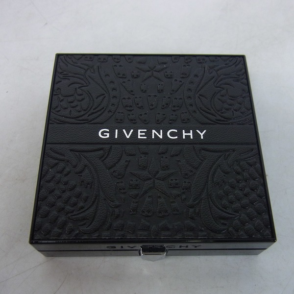 実際に弊社で買取させて頂いたGIVENCHY/ジバンシー ミッドナイト スカイ パレット アイシャドウの画像 3枚目