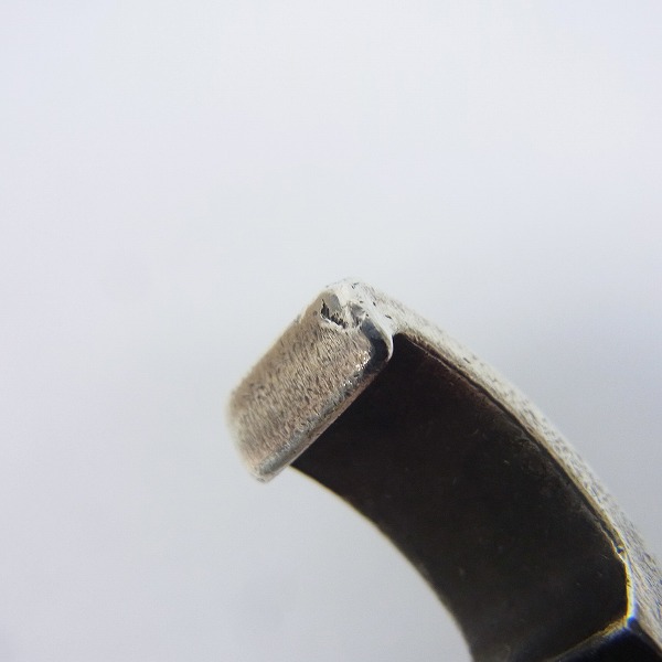 実際に弊社で買取させて頂いた【ギャラ付】STANLEY GUESS/スタンリーゲス 10周年 3スカル ボトルオープナー キーリングの画像 4枚目