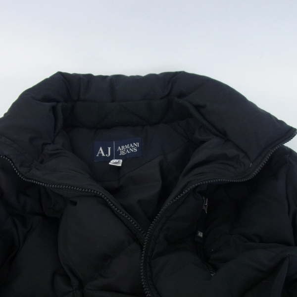 実際に弊社で買取させて頂いたARMANI JEANS/アルマーニジーンズ ダウンジャケット 30の画像 6枚目