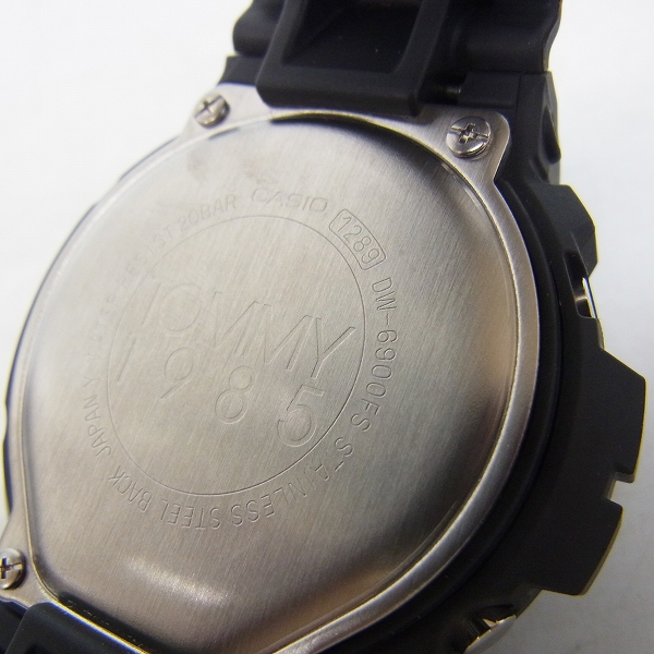 実際に弊社で買取させて頂いたG-SHOCK×TOMMY/Gショック×トミー 1985 コラボウォッチ ブラック/ピンク DW-6900FSの画像 4枚目