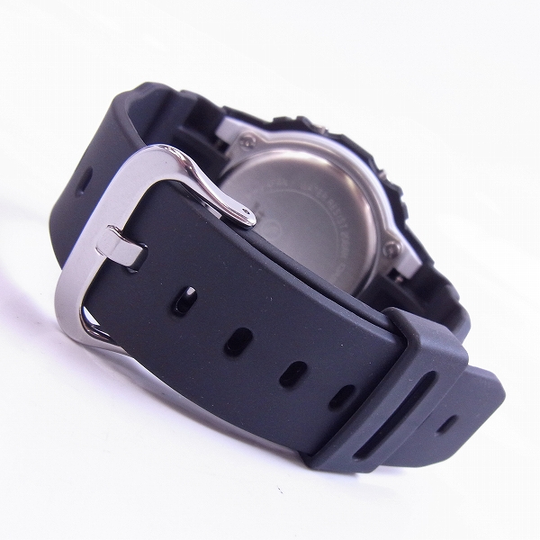 実際に弊社で買取させて頂いたG-SHOCK/Gショック UCS×Fragment DESIGN UCS 10th ANNIVERSARY DW-5600VTの画像 3枚目