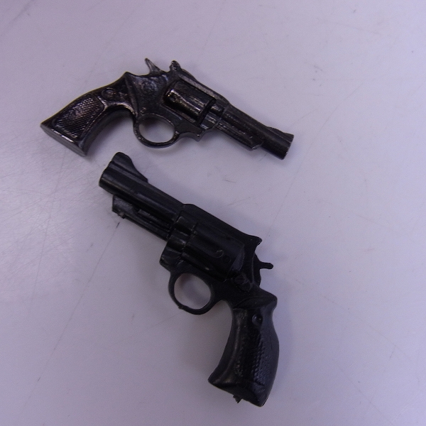 実際に弊社で買取させて頂いたMEDICOM TOY/メディコムトイ製 90S/90年代 ルパン三世/次元大介 フィギュア 2点セットの画像 5枚目