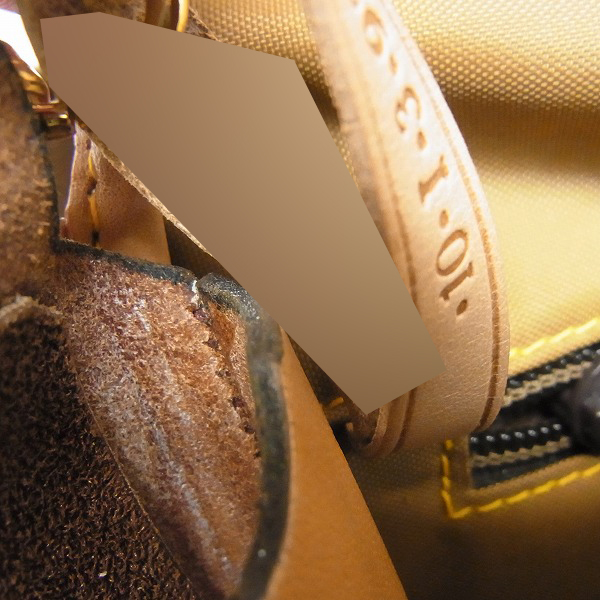 実際に弊社で買取させて頂いたHUNTING WORLD/ハンティングワールド バチューショルダーバッグの画像 6枚目