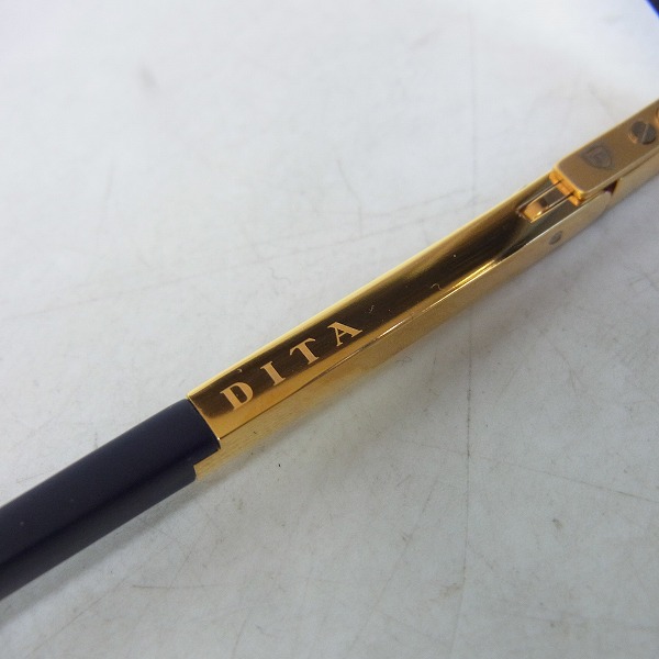 実際に弊社で買取させて頂いたDITA/ディータ MACH ONE/マッハワン サングラス DRX-2030-H-NVY-18K-59の画像 3枚目