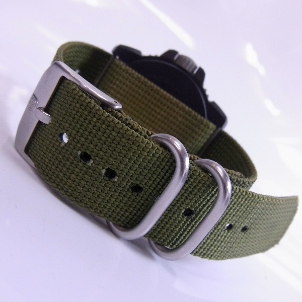 実際に弊社で買取させて頂いたLuminox/ルミノックス ネイビーシールズ/ミリタリー 腕時計 3041 【動作未確認】の画像 3枚目