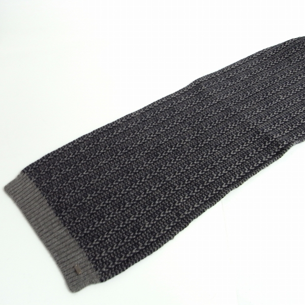 実際に弊社で買取させて頂いたHUGO BOSS/ヒューゴ ボス 編み込み ニットマフラー グレーの画像 3枚目