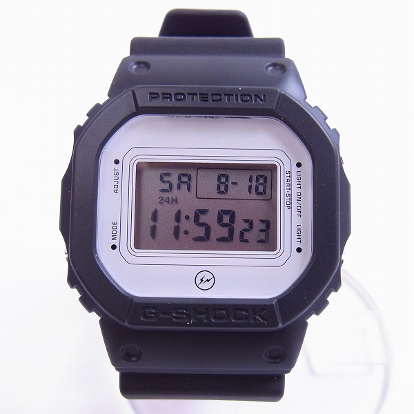 実際に弊社で買取させて頂いたG-SHOCK/Gショック UCS×Fragment DESIGN UCS 10th ANNIVERSARY DW-5600VTの画像 1枚目