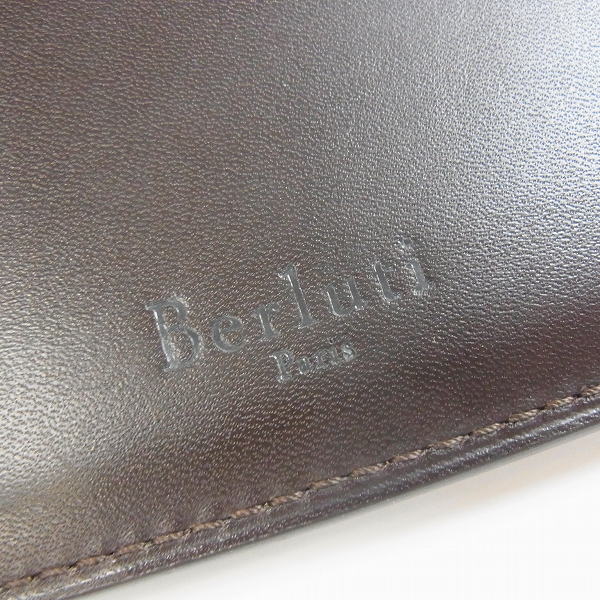 実際に弊社で買取させて頂いたBerluti/ベルルッティ カリグラフィ ゴールデンパティーヌ 二つ折り財布/カードケースの画像 5枚目