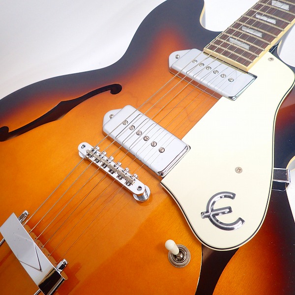 実際に弊社で買取させて頂いた★【美品】Epiphone/エピフォン Casino/カジノ VS セミアコ エレキギター ハードケース付の画像 5枚目