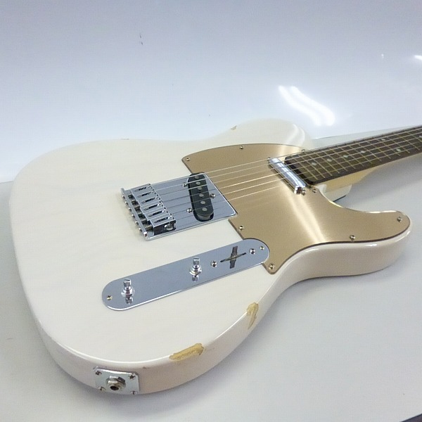 実際に弊社で買取させて頂いた★【型番不明】SCHECTER/シェクター Telecaster/テレキャスター タイプ ホワイト系 エレキギターの画像 4枚目