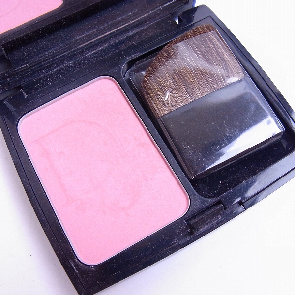 実際に弊社で買取させて頂いたChristian Dior/クリスチャン・ディオール ブラッシュ チークカラー 829/7gの画像 1枚目