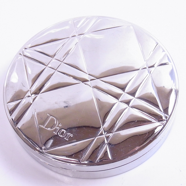 実際に弊社で買取させて頂いたChristian Dior/クリスチャン・ディオール ヌード エアー パウダー コンパクト フェイスパウダー 001/6gの画像 1枚目