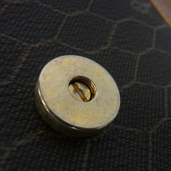 実際に弊社で買取させて頂いたChristian Dior/ディオール PVDレザー ショルダーバッグの画像 6枚目