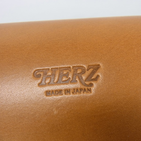 実際に弊社で買取させて頂いたHERZ/ヘルツ レザー/本革 タッセルポシェットの画像 3枚目