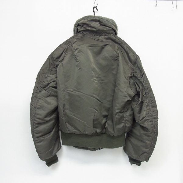 実際に弊社で買取させて頂いたALPHA INDUSTRIES/アルファインダストリーズ フライトジャケット B-15 Lの画像 1枚目