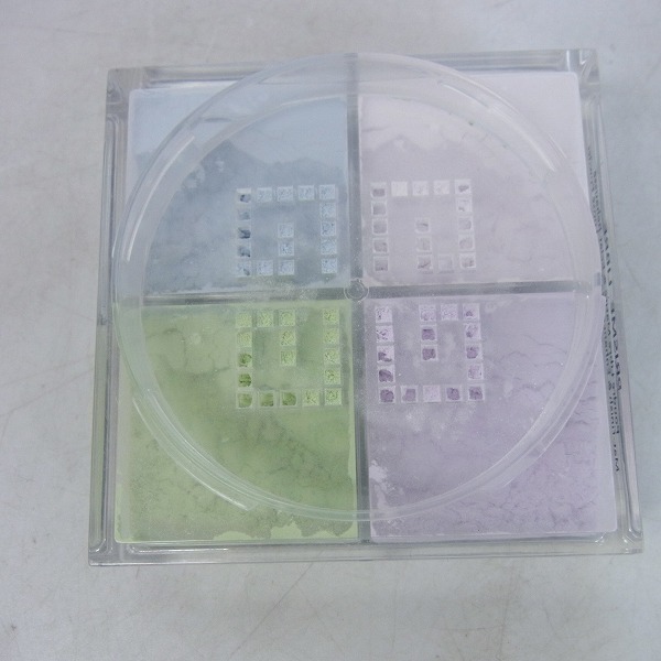 実際に弊社で買取させて頂いたGIVENCHY/ジバンシー プリズム リーブル ルースパウダー/3g×4の画像 1枚目