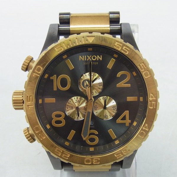 実際に弊社で買取させて頂いたNIXON/ニクソン THE 51-30 CHRONO GUNMETAL/GOLDゴールド/ガンメタル A083-595