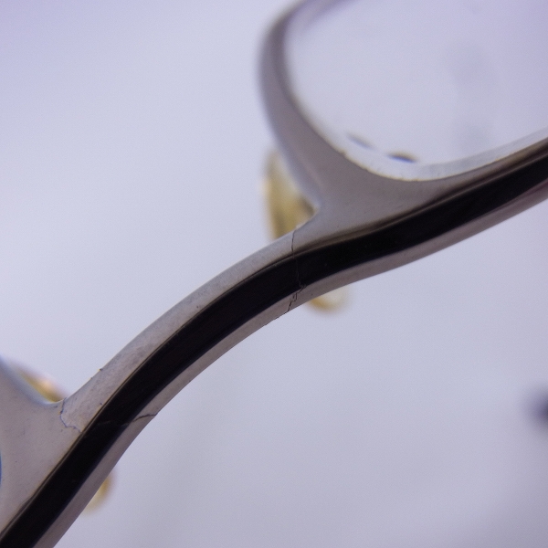 実際に弊社で買取させて頂いたGIORGIO ARMANI/ジョルジオアルマーニ 眼鏡/メガネフレーム コンビの画像 8枚目