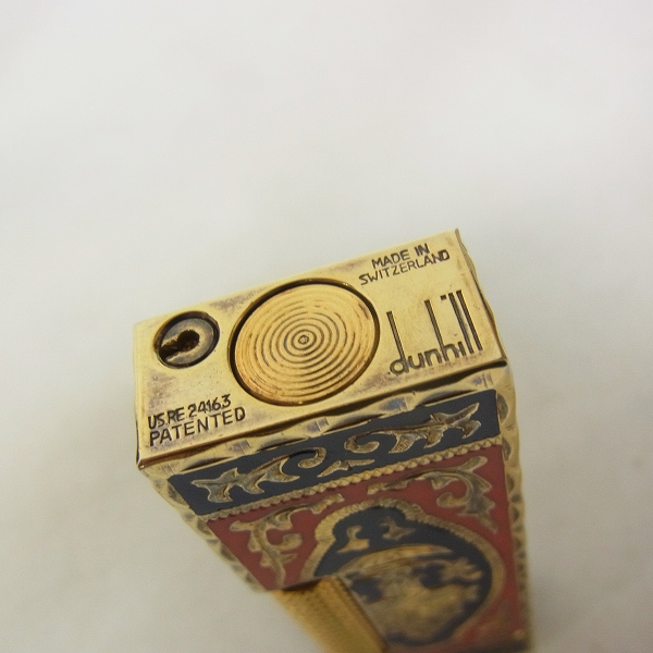 実際に弊社で買取させて頂いたdunhill/ダンヒル ローラガスライター 五面彫刻 ゴールドの画像 5枚目