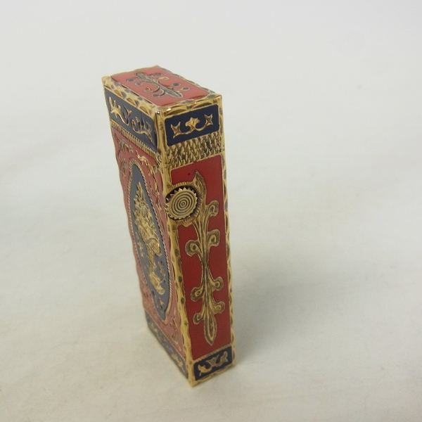 実際に弊社で買取させて頂いたdunhill/ダンヒル ローラガスライター 五面彫刻 ゴールドの画像 2枚目