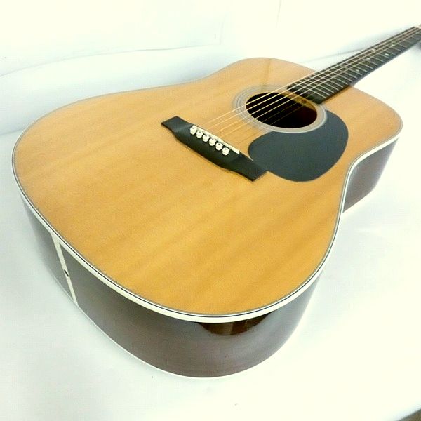 実際に弊社で買取させて頂いた★Martin/マーティン D-28 ドレットノート アコースティックギター ハードケース付の画像 5枚目