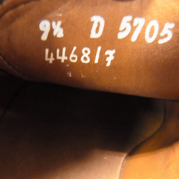 実際に弊社で買取させて頂いたAllen Edmods/アレン エドモンズ 5705  FIFTH AVENUE キャップトウ レザーシューズ 9.5Dの画像 5枚目