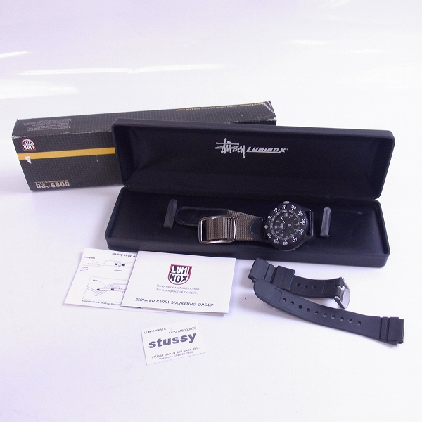 実際に弊社で買取させて頂いたLUMINOX×STUSSY/ルミノックス×ステューシー 限定ネイビーシール ダイブウォッチ 【動作未確認】の画像 6枚目