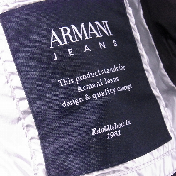 実際に弊社で買取させて頂いたARMANI JEANS/アルマーニジーンズ 2WAY ダウンジャケット/52の画像 5枚目