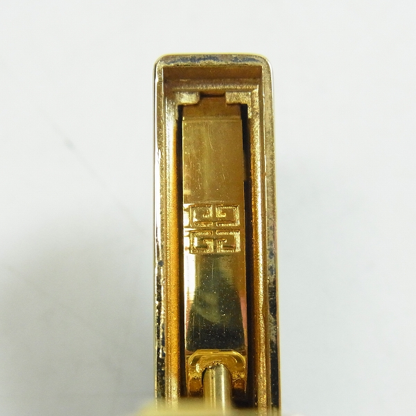 実際に弊社で買取させて頂いたGIVENCY/ジバンシィ フリントガスライター ブラック×ゴールドの画像 6枚目