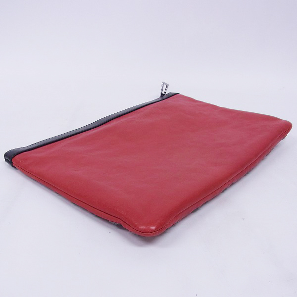 実際に弊社で買取させて頂いたJIMMY CHOO/ジミーチュウ DEREK スタースタッズ付き レザー クラッチバッグの画像 5枚目