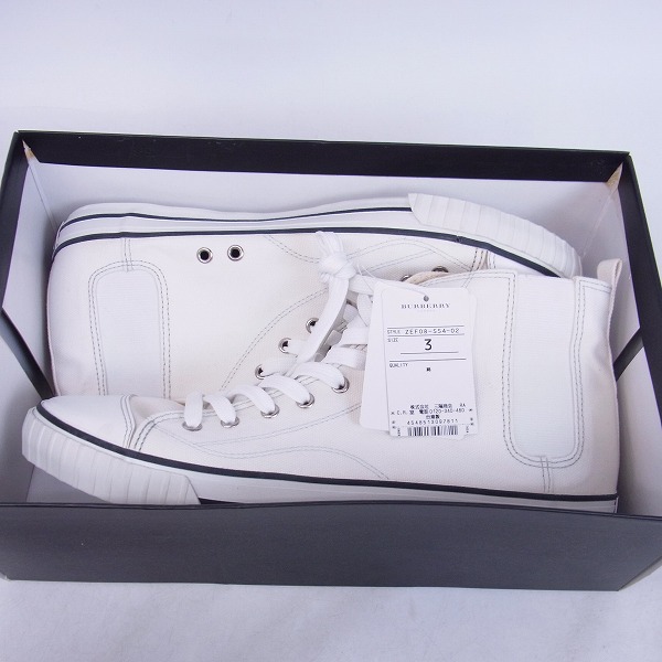 実際に弊社で買取させて頂いたBURBERRY BLUE LABEL/バーバリーブルーレーベル キャンバス ハイカットスニーカー 白/3 の画像 8枚目