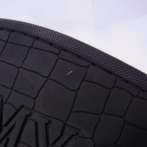 実際に弊社で買取させて頂いたJIMMY CHOO/ジミーチュウ マイクロスタッズ スニーカー ブルー/43の画像 6枚目