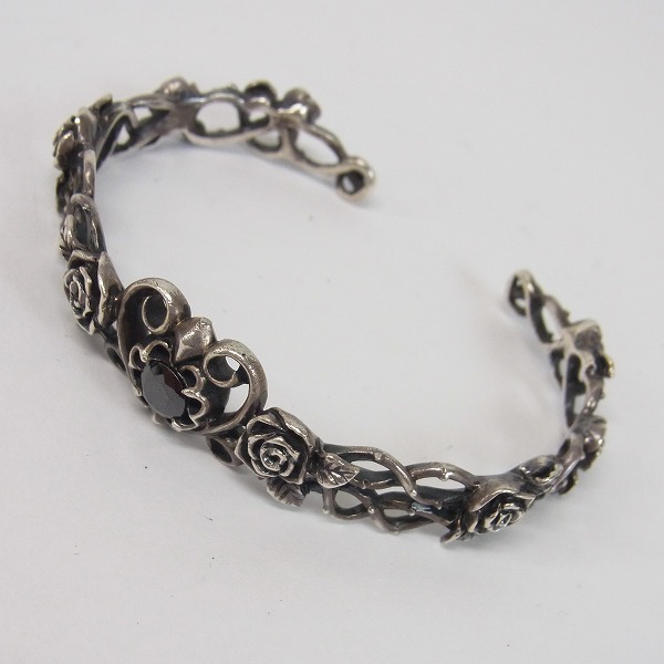 実際に弊社で買取させて頂いたDEAL DESIGN/ディールデザイン ローズティアラ バングル