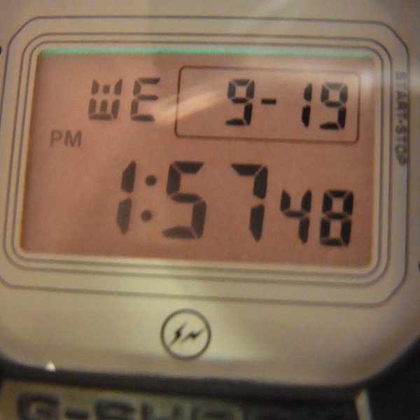 実際に弊社で買取させて頂いたG-SHOCK/Gショック UCS×Fragment DESIGN UCS 10th ANNIVERSARY DW-5600VTの画像 6枚目