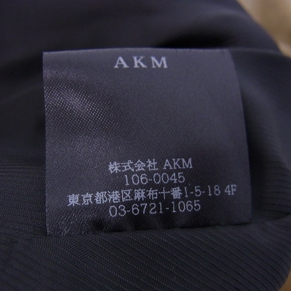 実際に弊社で買取させて頂いたAKM/エーケーエム 13AW レザー切替 コンチョ付き コーデュロイダウンベスト/Lの画像 4枚目