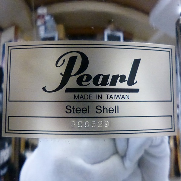 実際に弊社で買取させて頂いた【型番不明】Pearl/パール Steel Shell スネアドラム 14x6.5インチの画像 1枚目