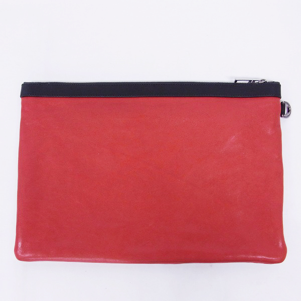 実際に弊社で買取させて頂いたJIMMY CHOO/ジミーチュウ DEREK スタースタッズ付き レザー クラッチバッグの画像 1枚目