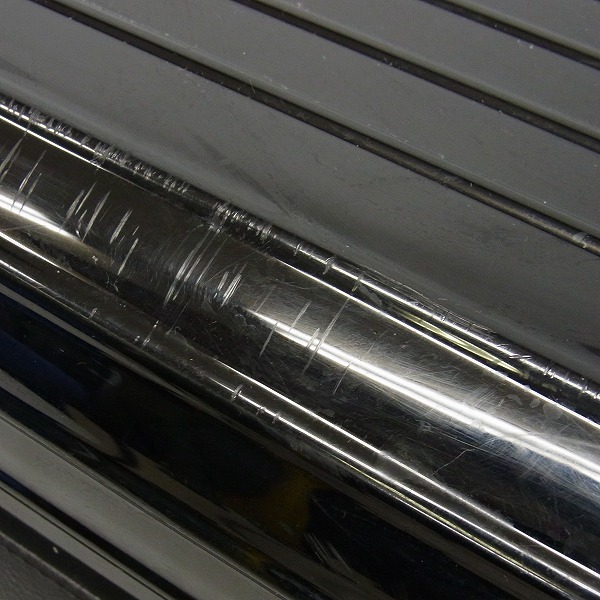 実際に弊社で買取させて頂いたRIMOWA/リモワ SALSA DELUXE/サルサデラックス 4輪 スーツケース マルチ 870.40/27Lの画像 4枚目