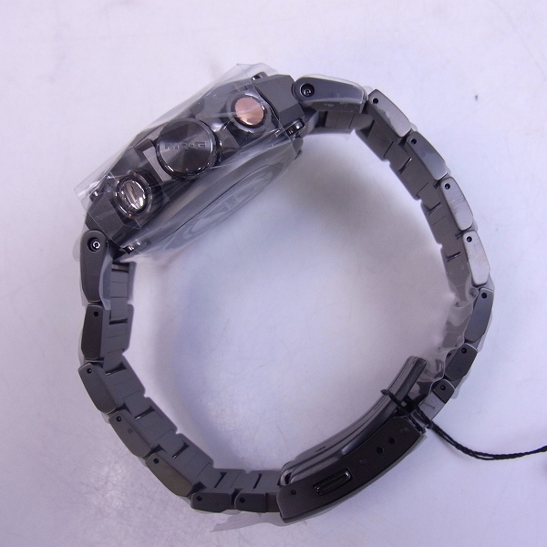 実際に弊社で買取させて頂いた【未使用】G-SHOCK/Gショック MR-G GPS ハイブリッド 電波ソーラー チタン MRG-G1000B-1AJRの画像 2枚目