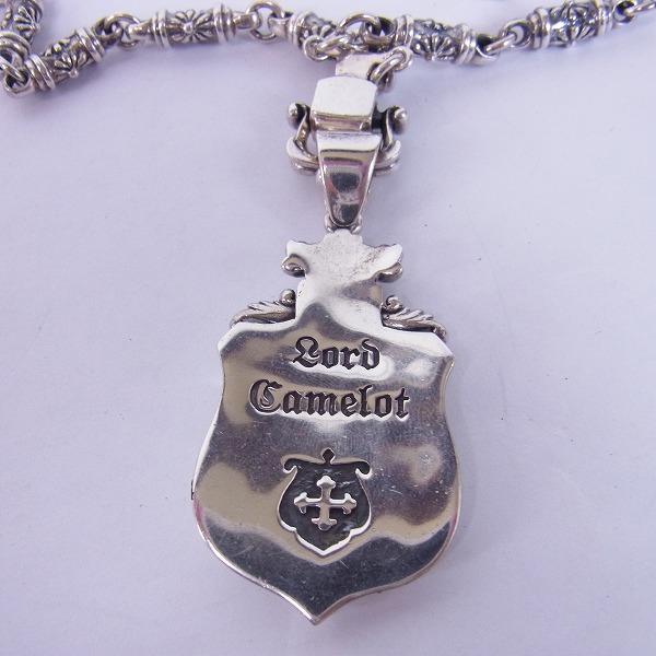 実際に弊社で買取させて頂いたLord Camelot/ロードキャメロット エンブレムペンダント/ガーネット付き デザインネックレスチェーンの画像 2枚目