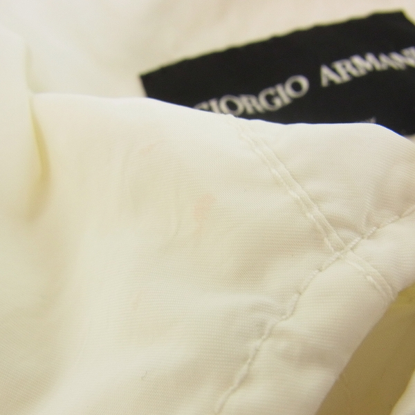 実際に弊社で買取させて頂いたGIORGIO ARMANI/ジョルジオアルマーニ コート ホワイト/48の画像 6枚目