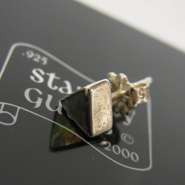 実際に弊社で買取させて頂いた【ギャラ】STANLEYGUESS/スタンリーゲス ピアス トライアングルゴールデンシェル SG-302